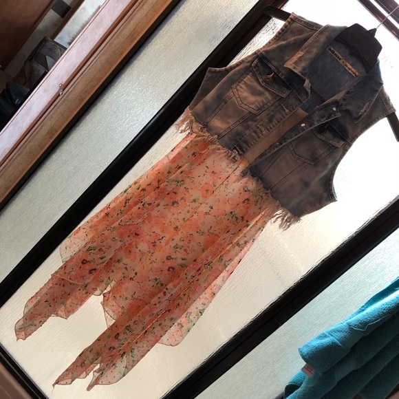 🌼🌸Spring Dress Jean Jacket - Picture 3 of 8